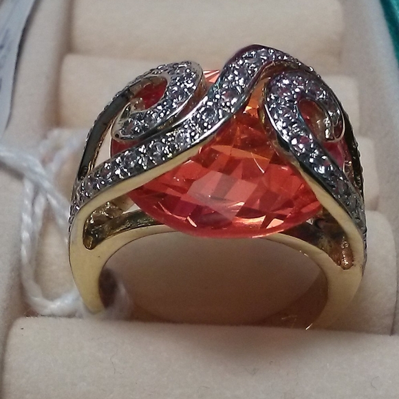 Suzanne Somers Rings for Women on Sale up to 90% Off: Poshmark VINTAGE 1990s Suzanne Somers 925 Sterling Silver Gold Ring W/ Stone & Cubic Z.